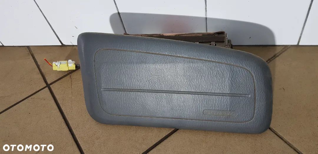 Mazda B2500 Poduszka AIRBAG Pasażera - 1