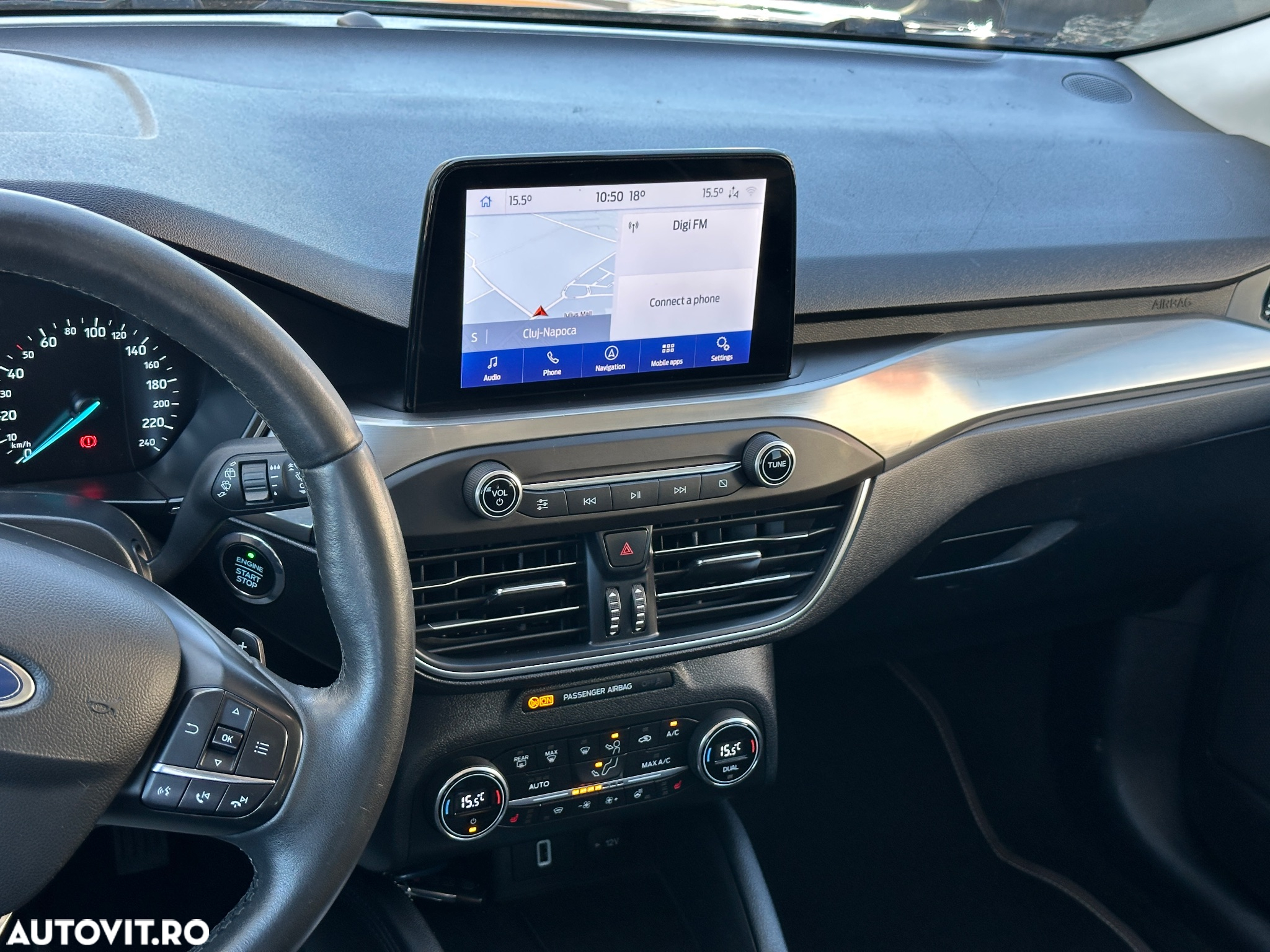 Ford Focus 2.0 EcoBlue Start-Stopp-System Aut. TITANIUM - 15