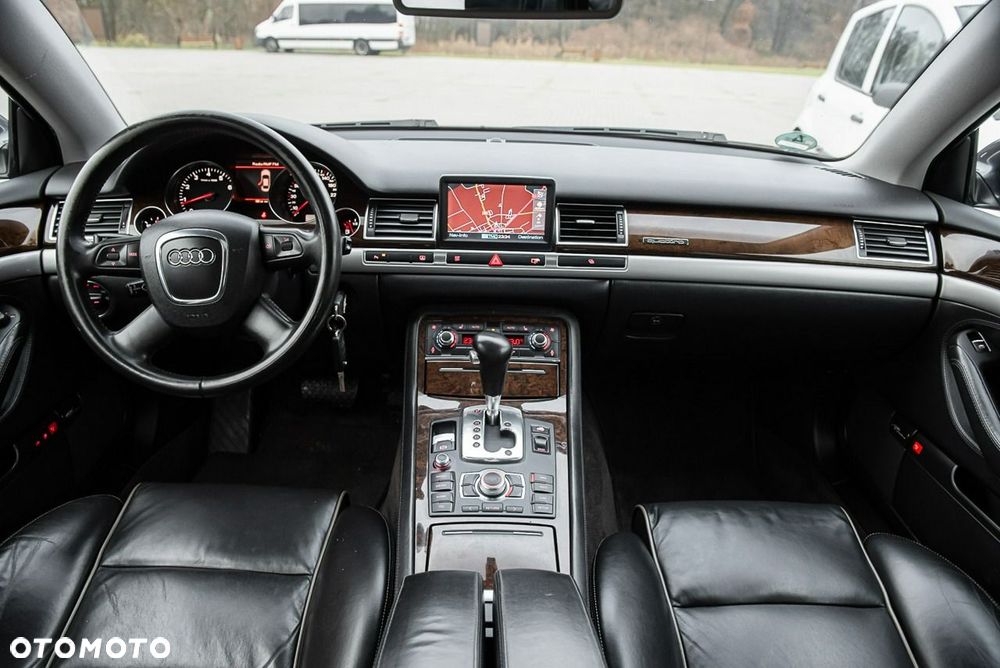Audi A8 4.2 FSI Quattro - 5