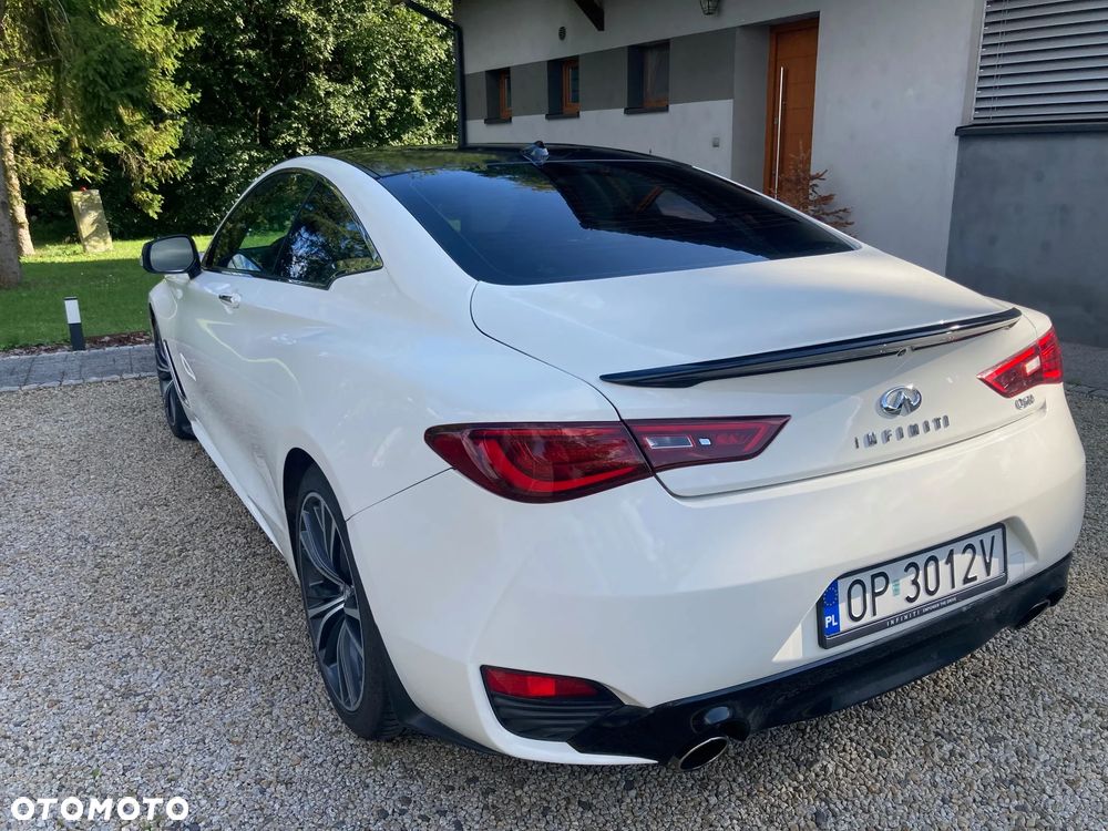 Infiniti Q60 - 15