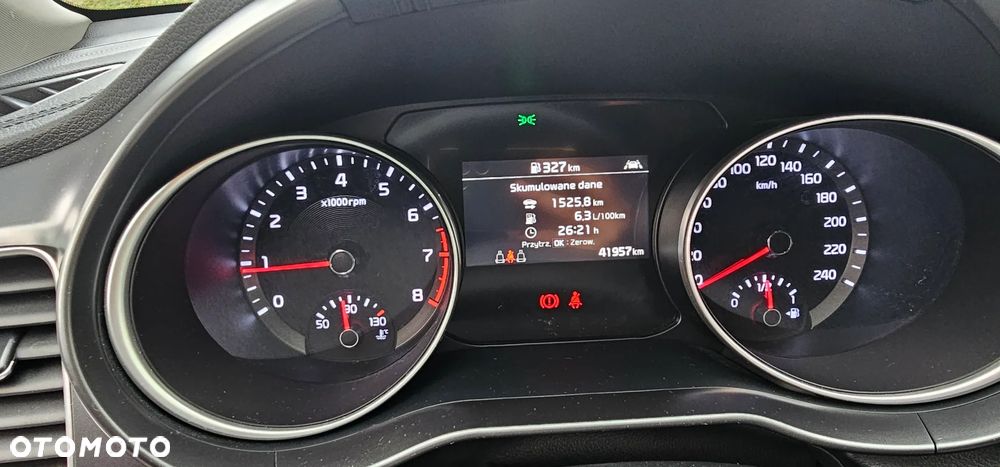 Kia XCeed - 16