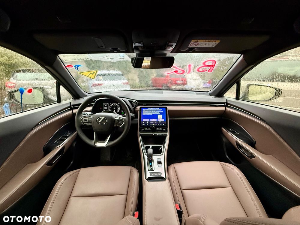 Lexus LBX FWD Emotion - 20