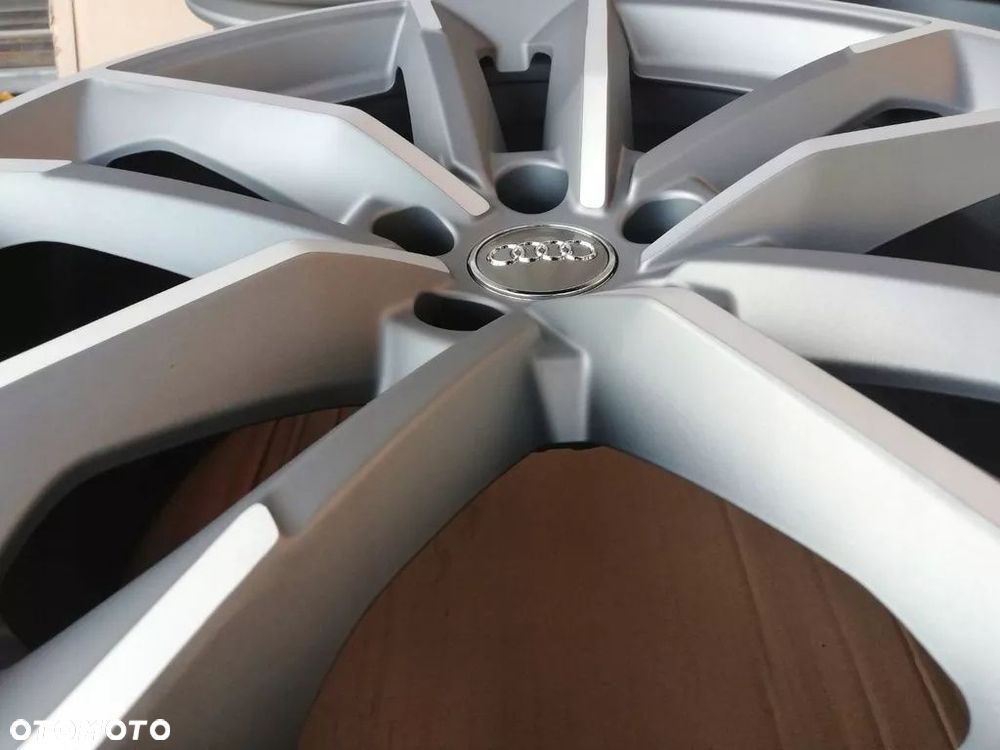 AUDI RS5 S5 A5 A7 RS7 S7 8W0 19'' - 7