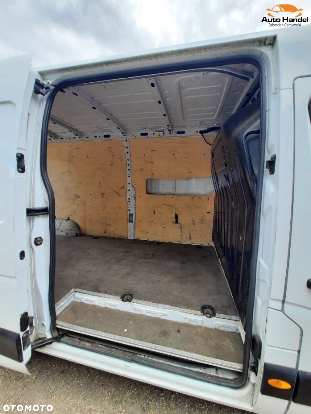 Opel Movano - 32