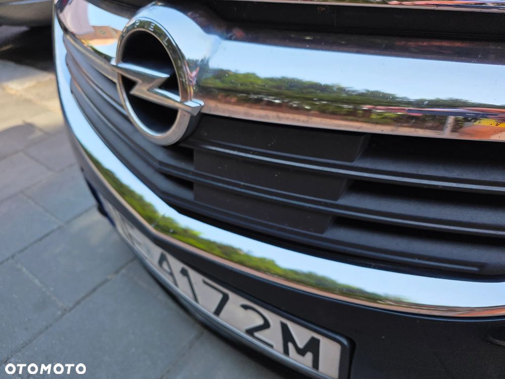 Opel Insignia 2.0 CDTI automatik Business Edition - 34