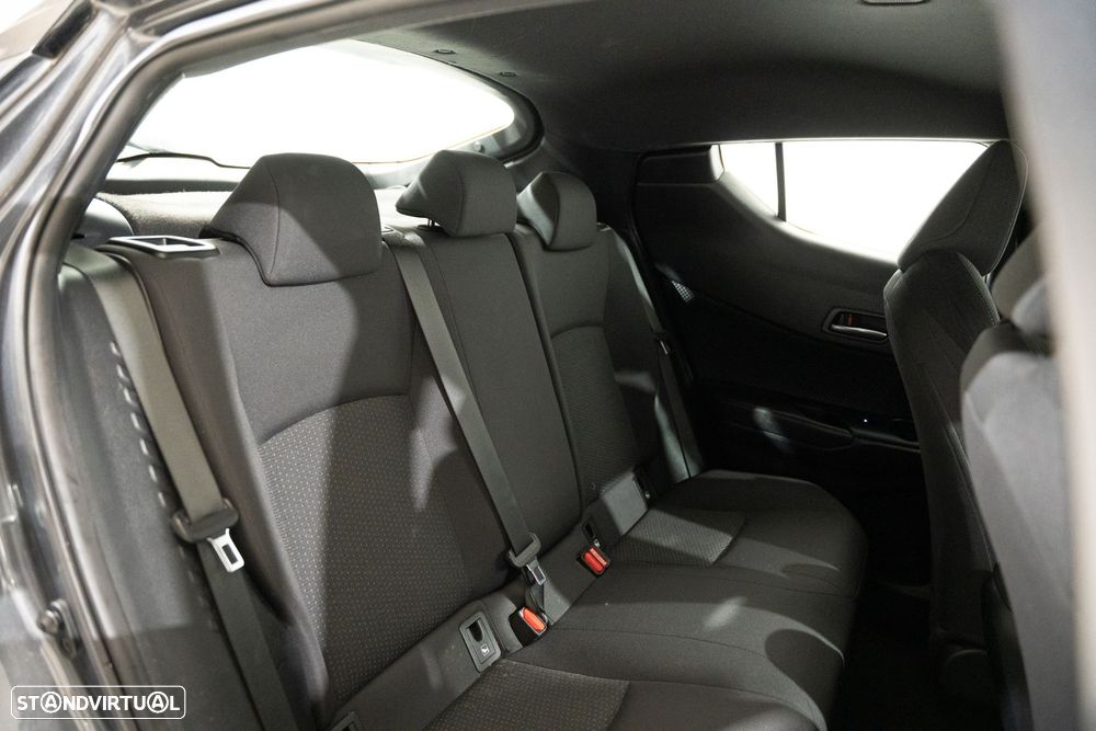 Toyota C-HR 1.8 HSD Comfort+P.Style - 24