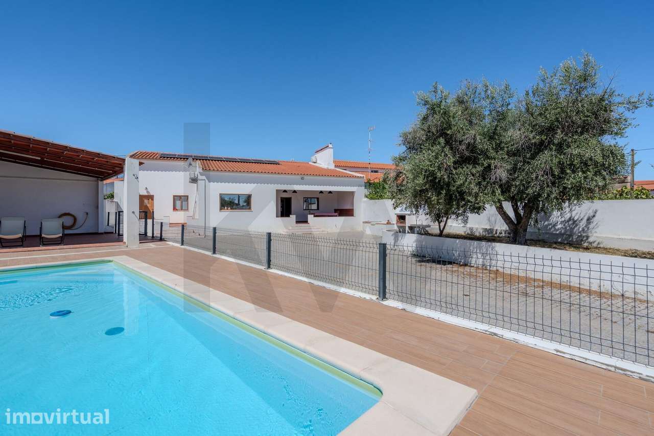 Moradia Térrea de 3 suítes com piscina e licença AL, no Alentejo, com - Grande imagem: 4/35