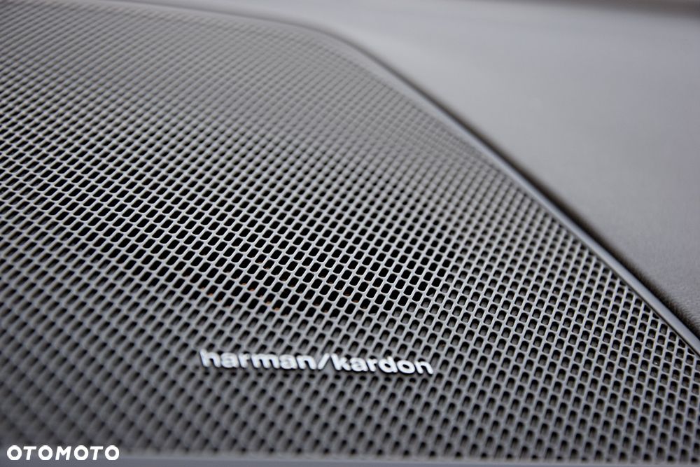 Volvo XC 60 B4 D AWD Geartronic Momentum - 34