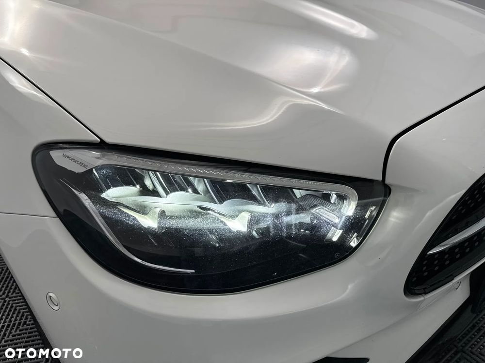 Mercedes-Benz Klasa E 220 d mHEV 4-Matic AMG 9G-Tronic - 26