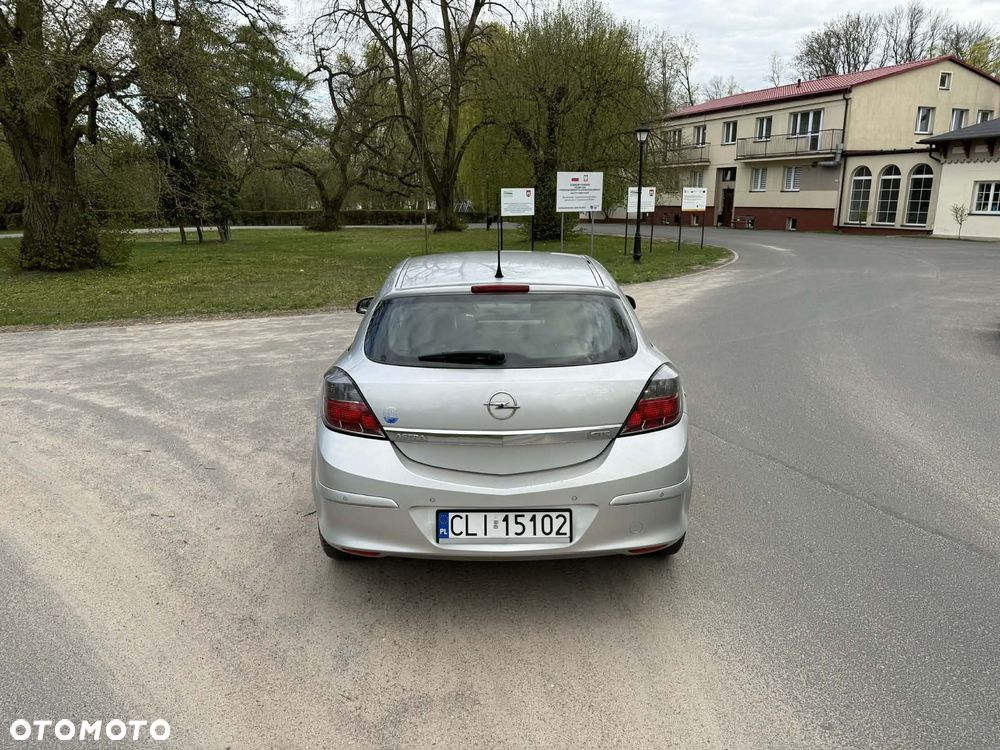 Opel Astra 1.6 Cosmo - 20