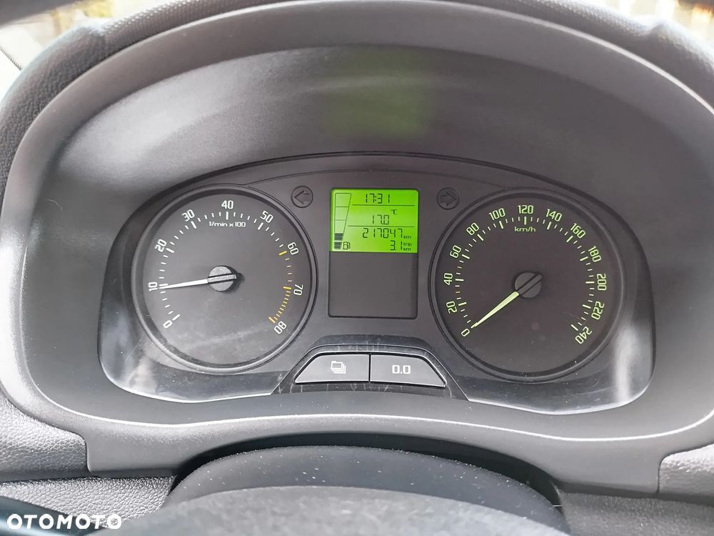 Skoda Fabia 1.2 HTP Active - 30