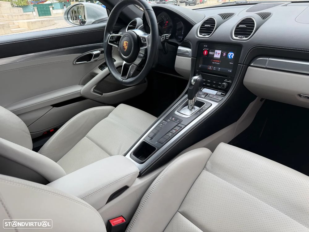 Porsche 718 Cayman 2.0 PDK - 6