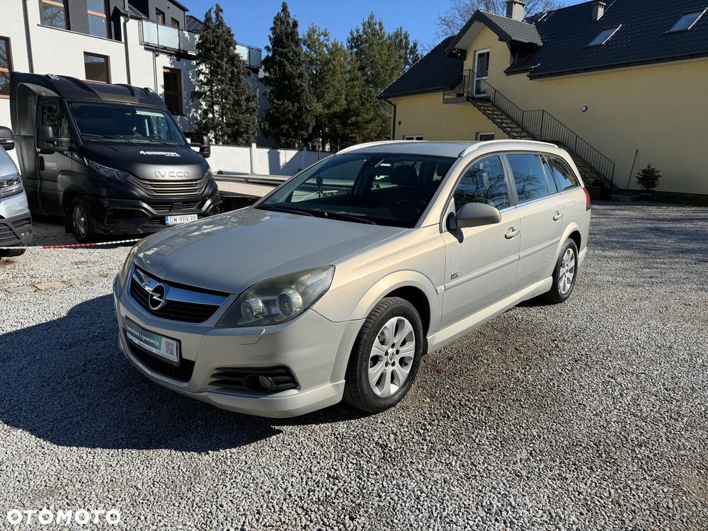 Opel Vectra 1.9 CDTI Cosmo - 1