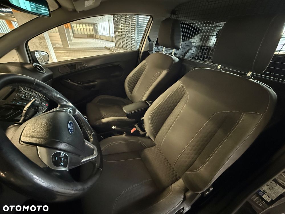 Ford Fiesta - 14