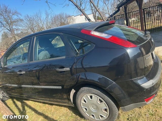 Ford Focus - 4