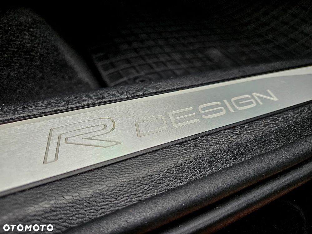 Volvo XC 60 D4 AWD R-Design - 28