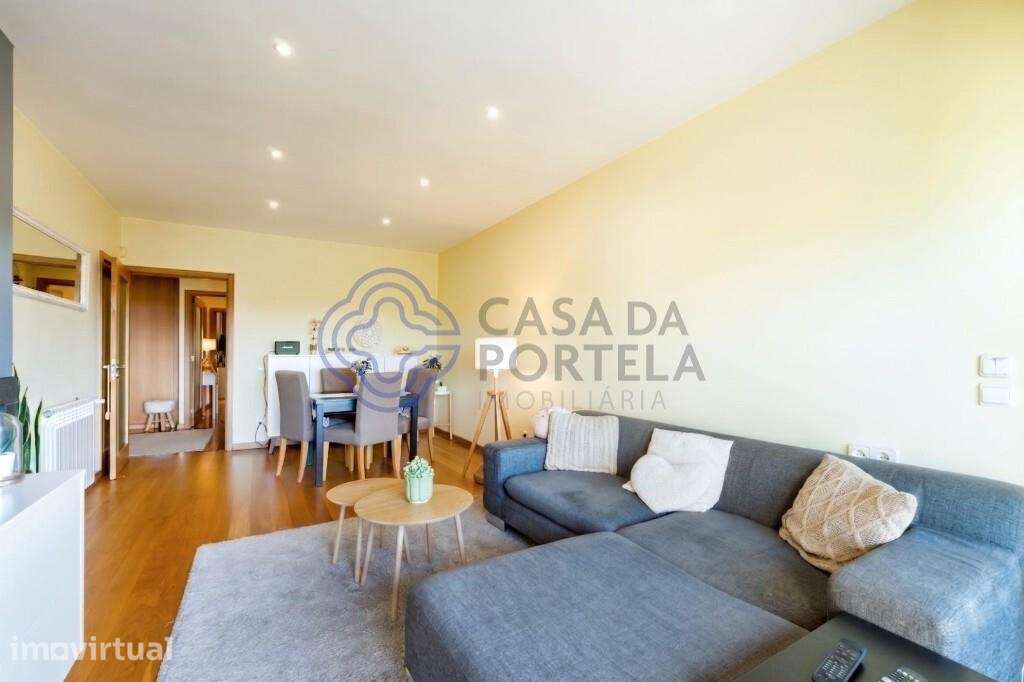 APARTAMENTO T2 EM CANIDELO GAIA, COM VARANDA, LUGAR DE GARAGEM A MENOS - Grande imagem: 5/23