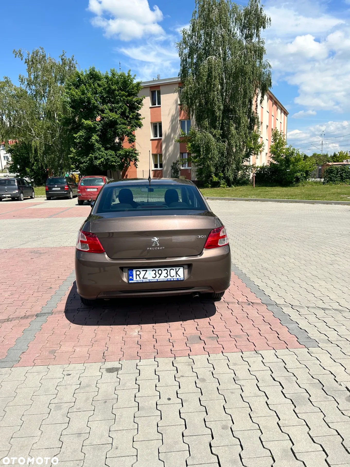 Peugeot 301 1.6 HDi Allure - 8