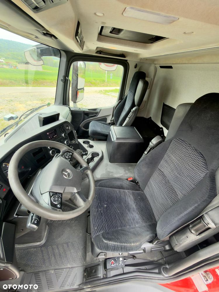 Mercedes-Benz ANTOS 1827 / ATEGO / ACTROS / E6 / ROZSTAW OSI 3.75M / WYWROT / BECZKA / UTRZYMANIE DRÓG / HAKOWIEC / SPROWADZONY / PIERWSZY WŁAŚCICIEL / STAN BDB - 12