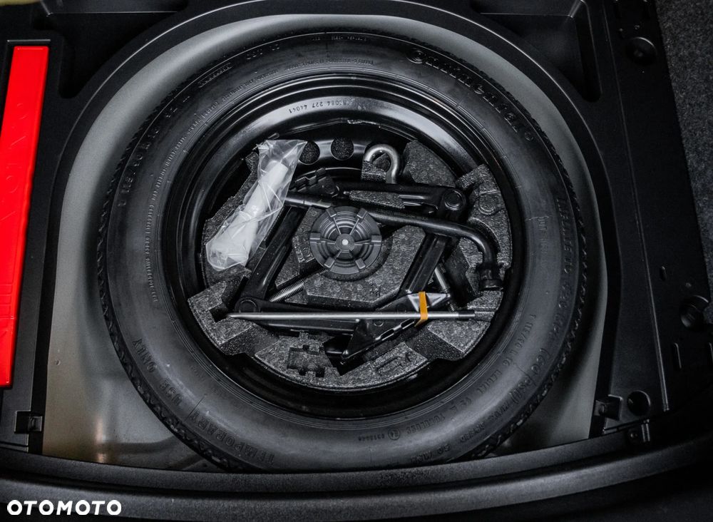 Volvo V40 D2 Drive-E Momentum - 30