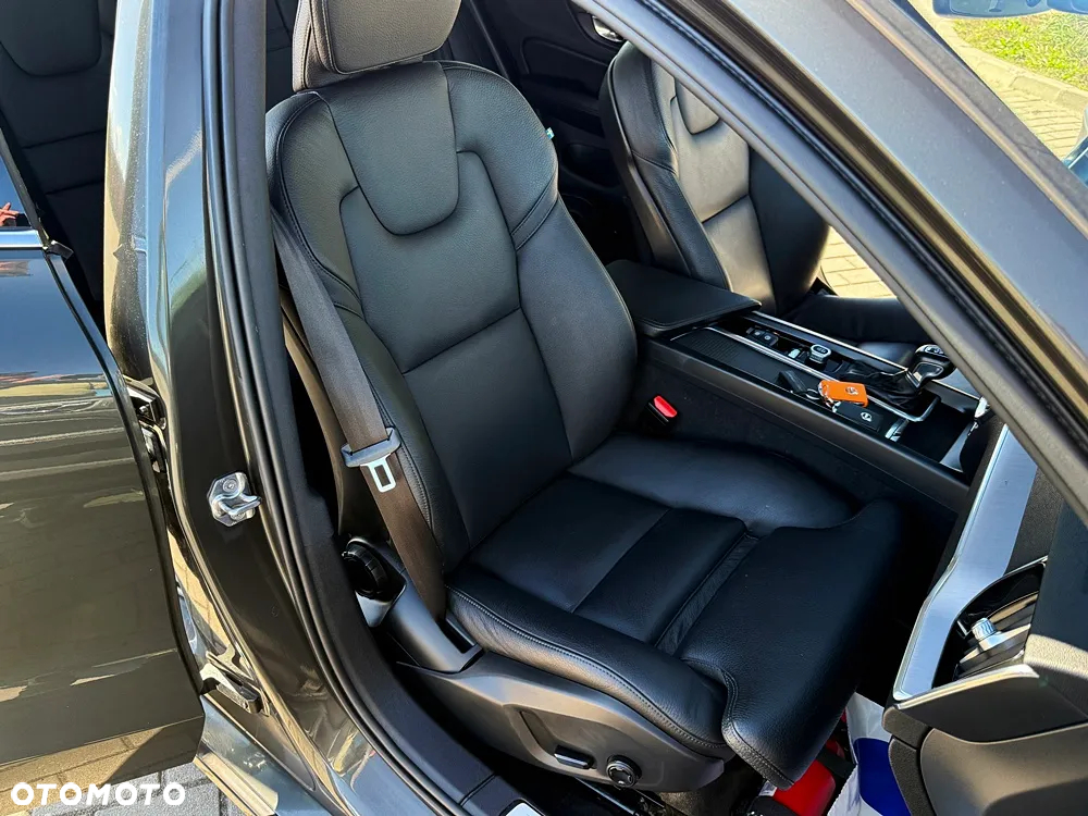 Volvo V60 D3 Geartronic Momentum Pro - 30