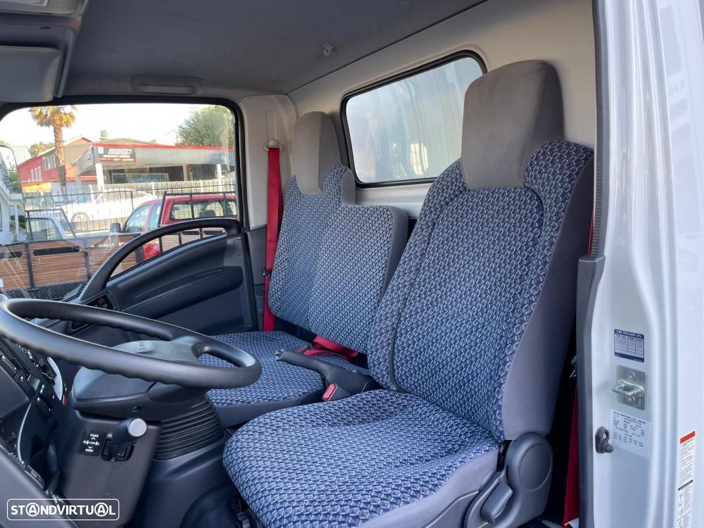 Isuzu NLR NLR CS 3.0 150.35/28 (150CV) - 14