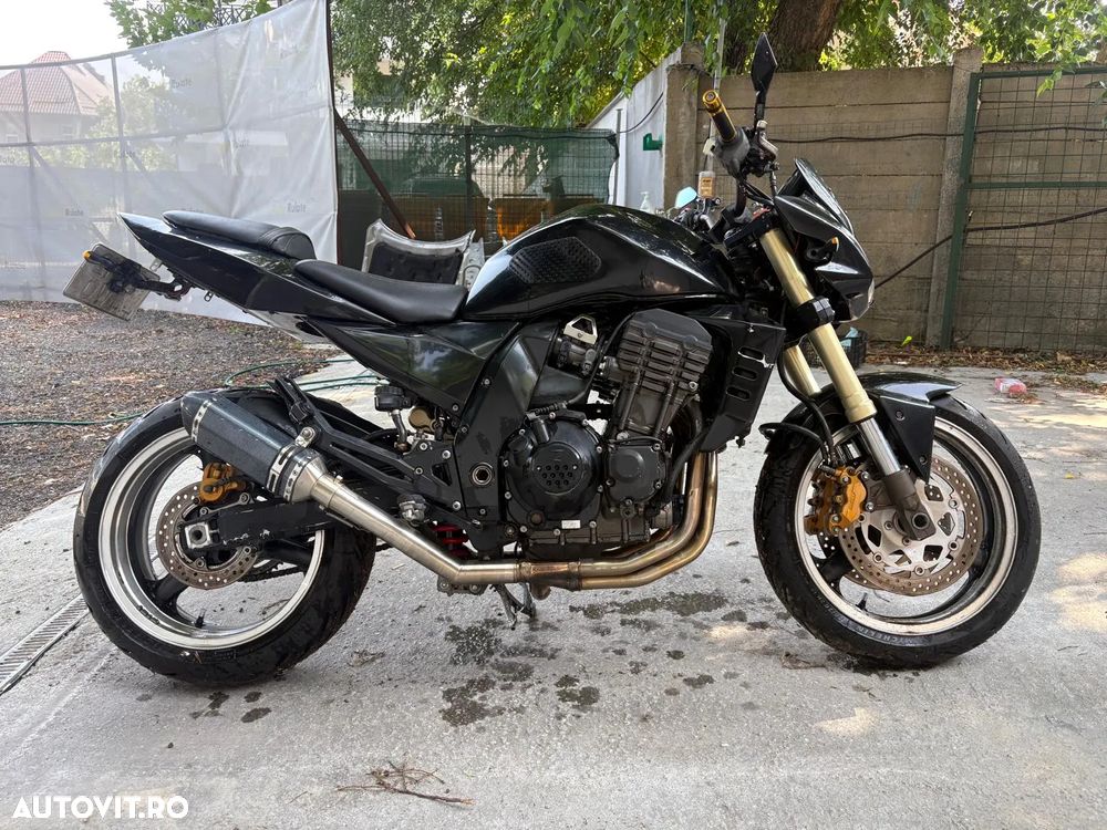 Kawasaki Z 1000R - 1