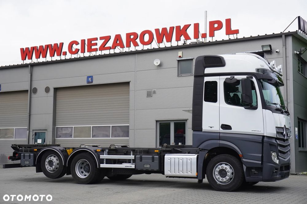 Mercedes-Benz Actros 2540 6×2 / 80 tys. km! / Kabina 5 siedzeń! / BDF / 6 sztuk - 8
