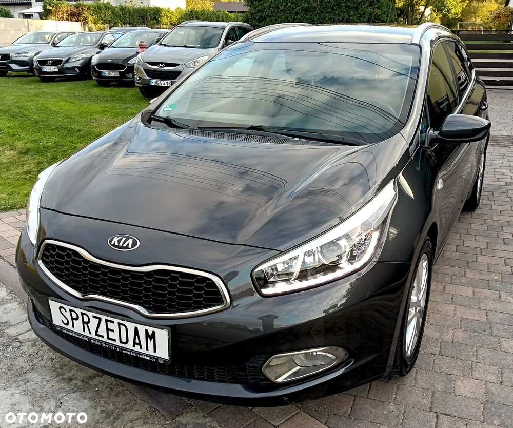 Kia Ceed 2013 photo 4