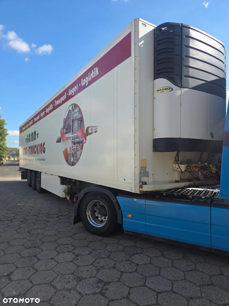 Schmitz Cargobull SKO24 - 4