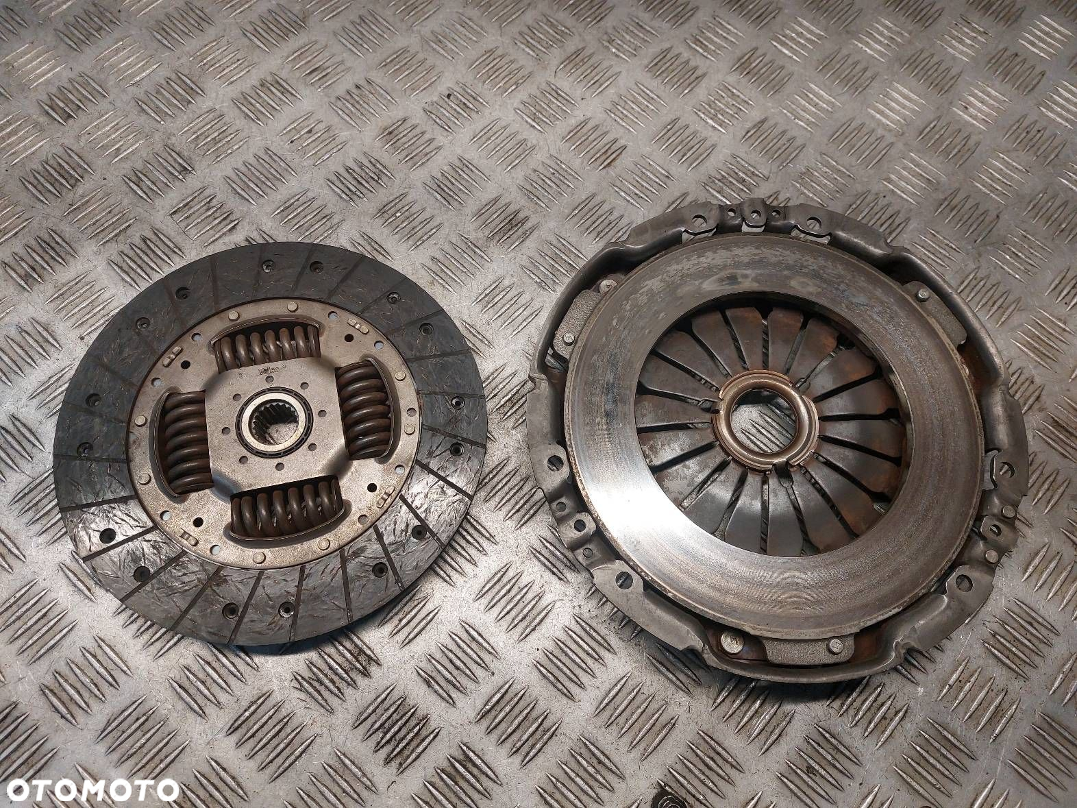 SPRZĘGŁO TARCZA + DOCISK  FIAT ULYSSE I LIFT 2.0 JTD - 2