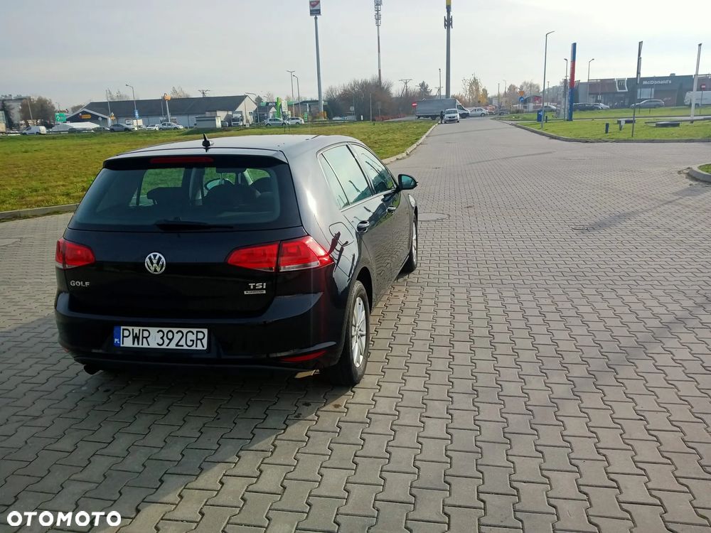 Volkswagen Golf VI 1.2 TSI BlueMot Comfortline - 4