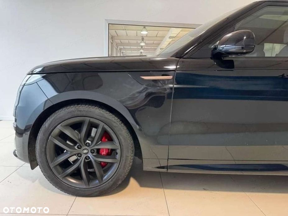Land Rover Range Rover Sport - 11