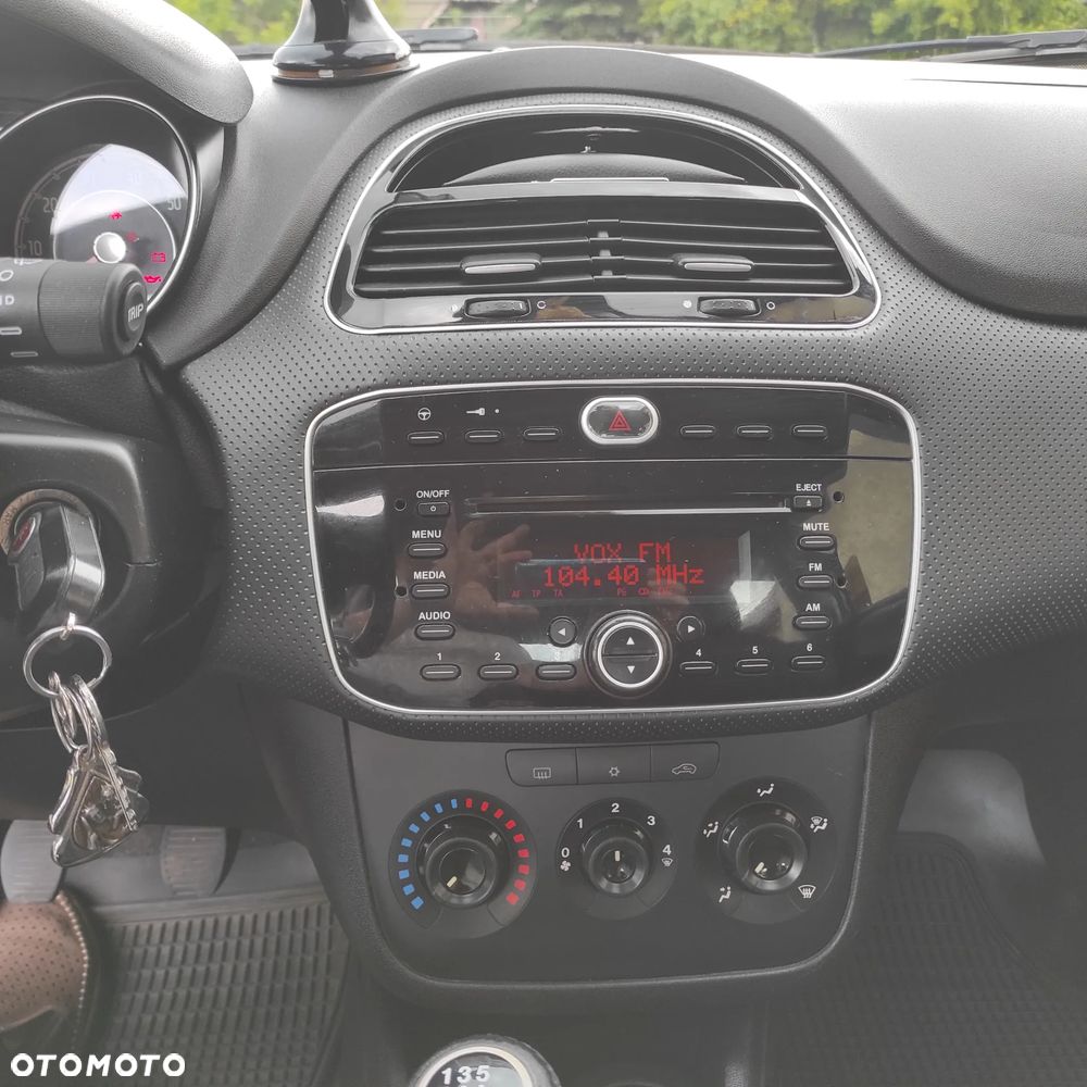 Fiat Punto Evo 1.4 8V Estiva Blue&Me - 10