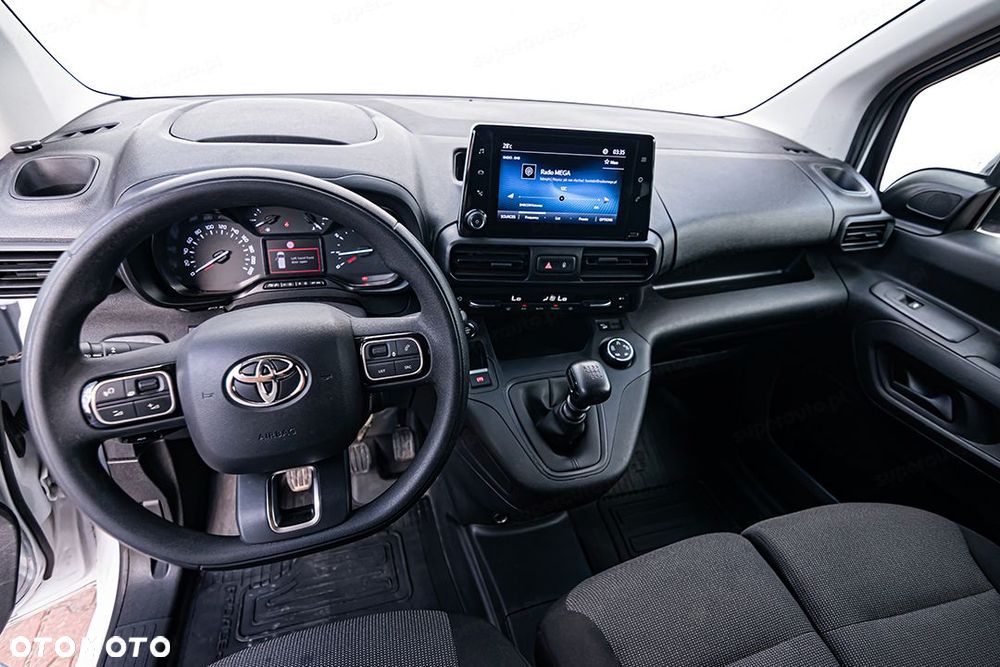 Toyota Proace City Long L2H1 1.5 100KM - 32