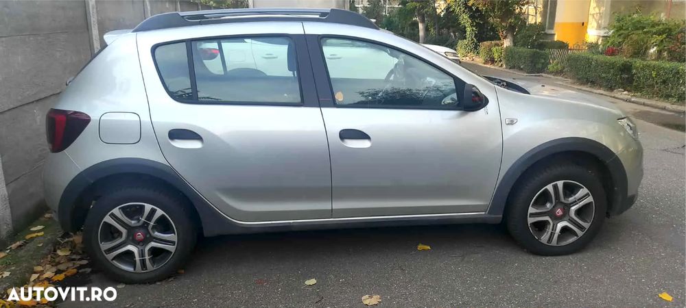 Dacia Sandero Stepway 0.9 TCe SL Techroad - 3
