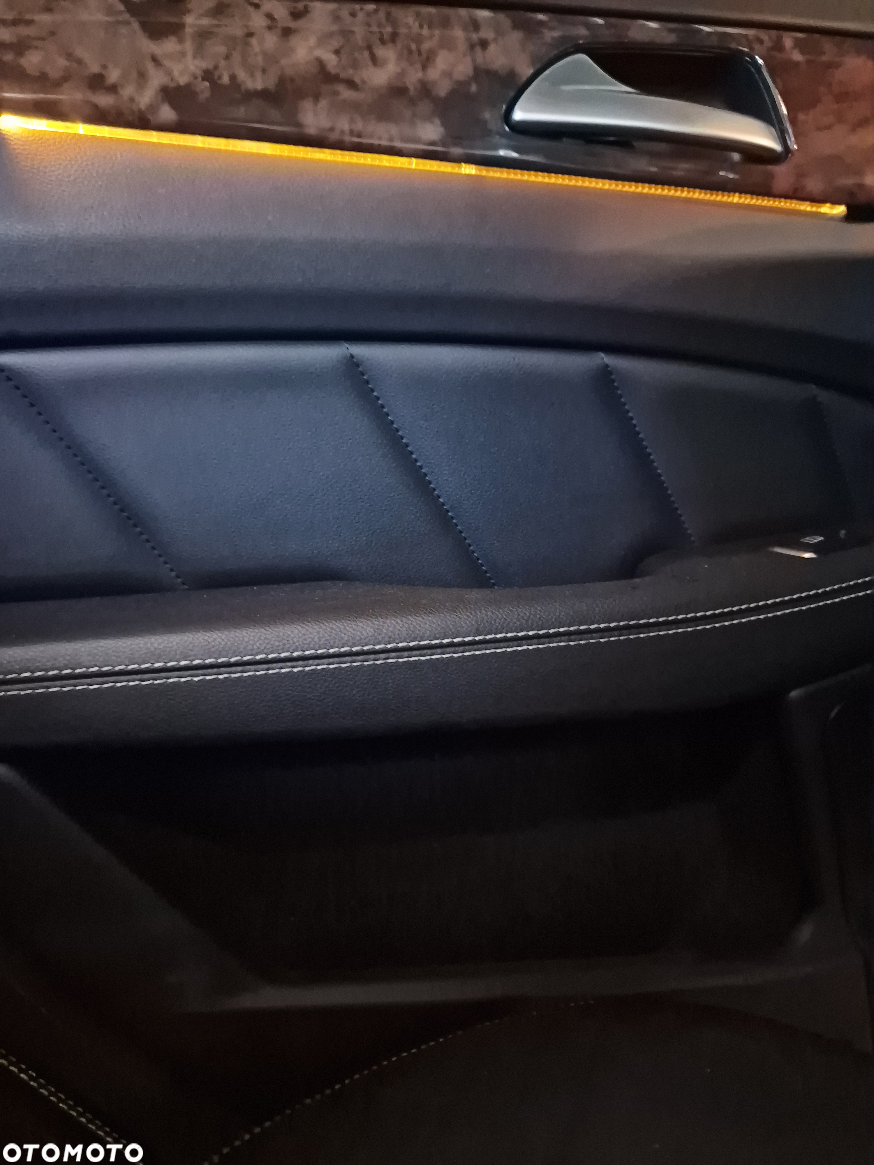 Mercedes-Benz CLS 350 CDI BlueEff - 12