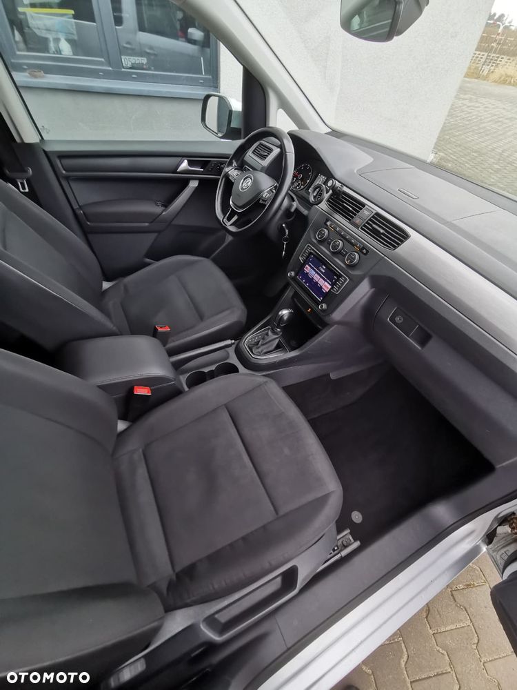 Volkswagen Caddy 2.0 TDI Comfortline DSG - 11