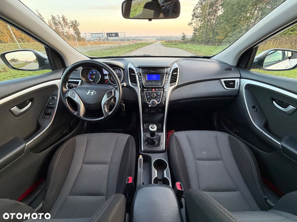Hyundai i30 1.6 CRDi Classic - 13