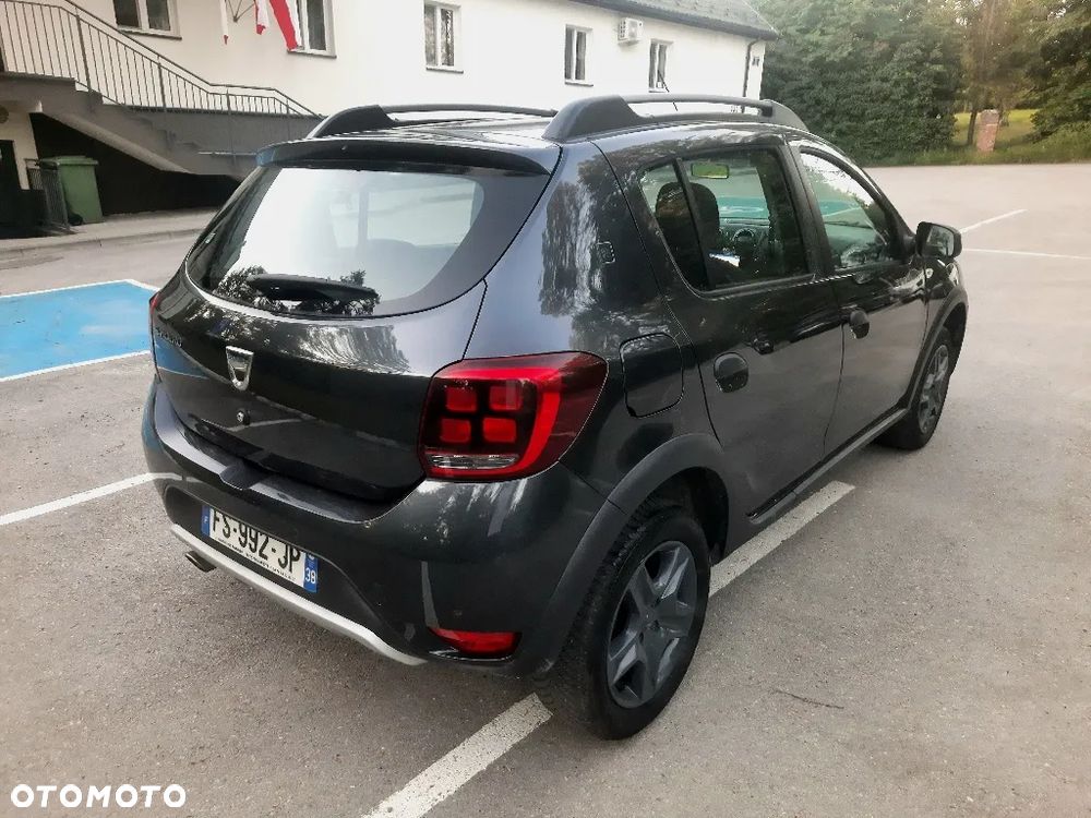 Dacia Sandero Stepway - 8