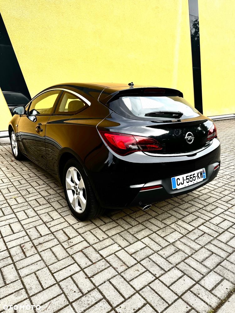 Opel Astra 2.0 CDTI Sport - 10