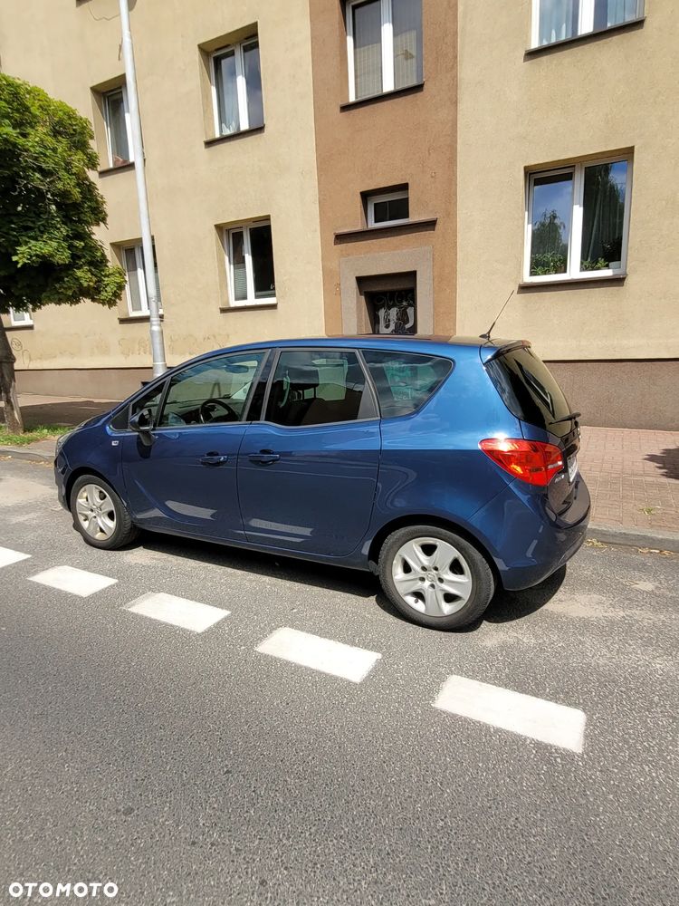 Opel Meriva 1.4 T Enjoy - 11