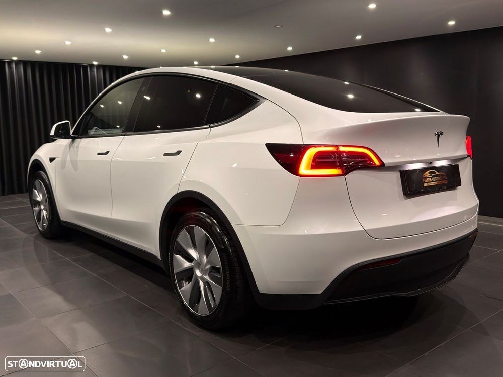 Tesla Model Y Standard - 6