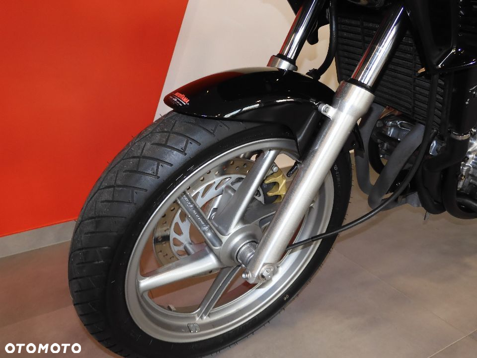 Honda CB - 22