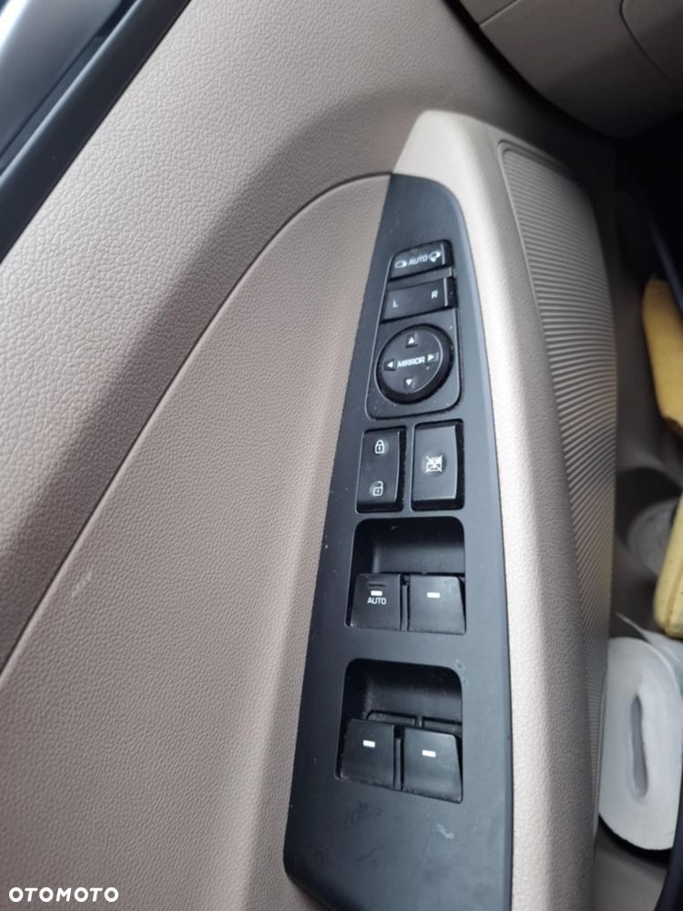 Hyundai Tucson - 5