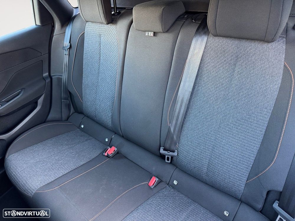 Peugeot 308 SW 1.2 Hybrid Style e-DCS6 - 13