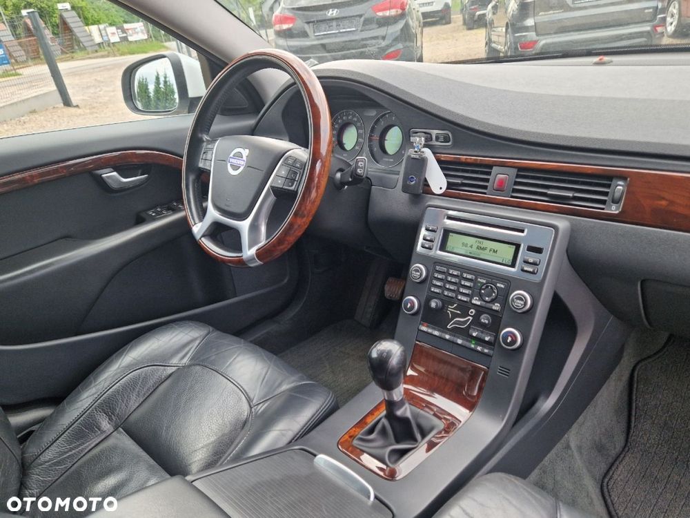 Volvo V70 1.6D DRIVe Momentum - 23