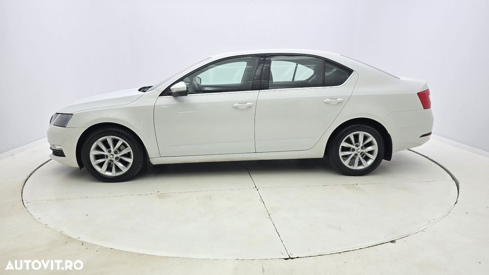Skoda Octavia 1.4 TSI DSG Style - 9