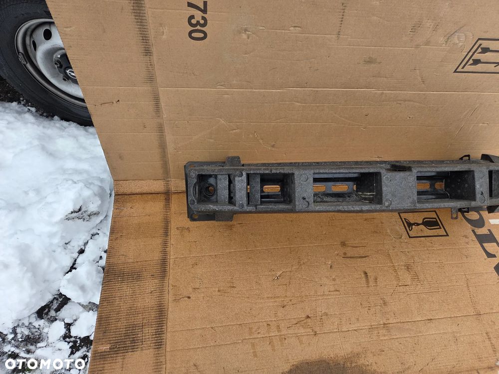 Belka Pod Zderzak przód Przedni Škoda Octavia III 3 5E0807109A 5E0807248 wzmocnienie zderzaka przód przednie Skoda Octavia III 3 - 4
