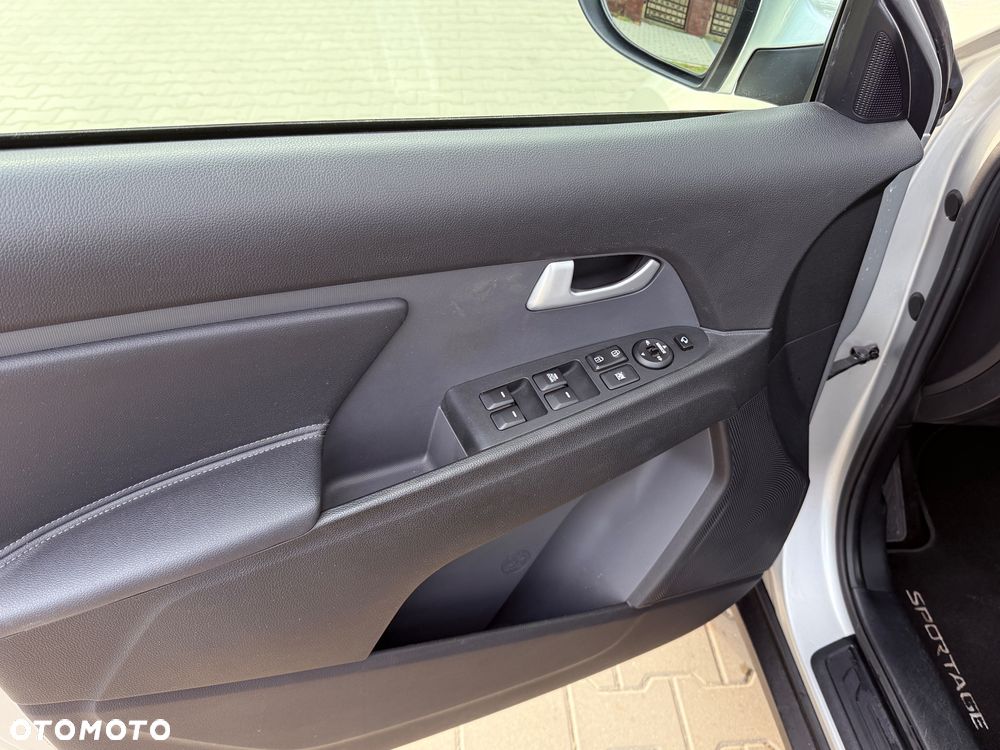 Kia Sportage - 15